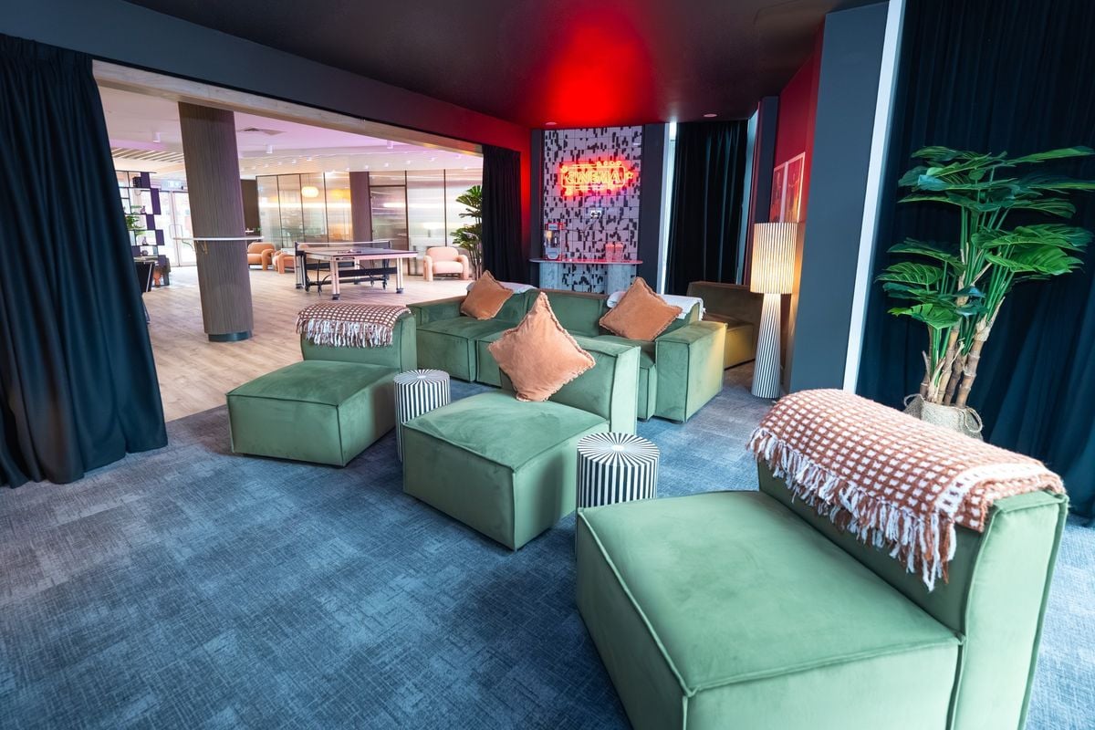 Hall - Arbury Court - 10