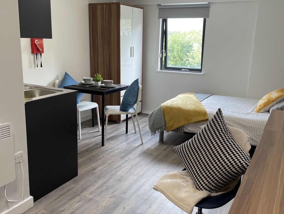 Asquith House Leeds 15 Verified student reviews