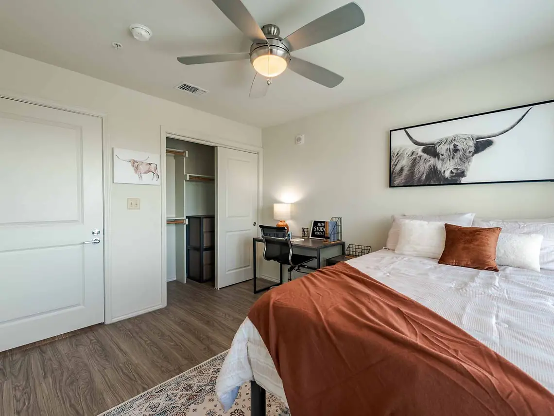 Hall - Austin Corner - 4