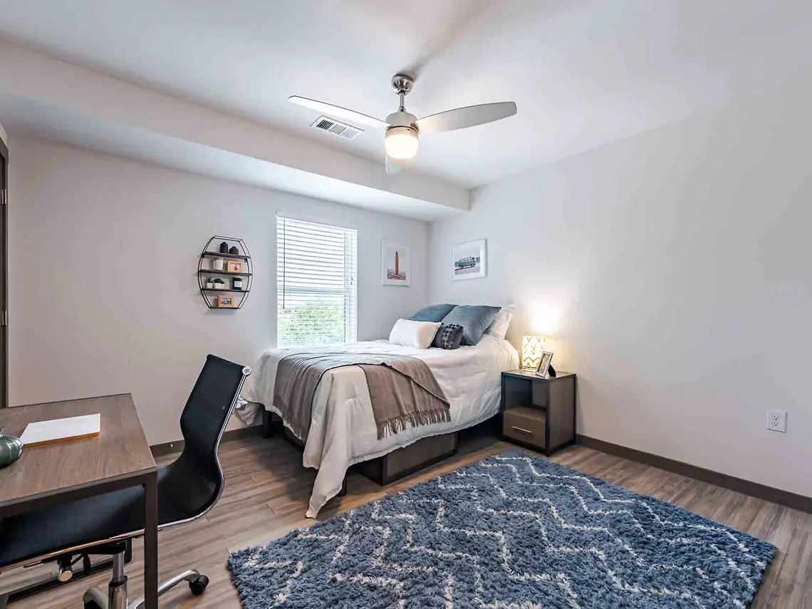 Hall - Austin Rio - 4