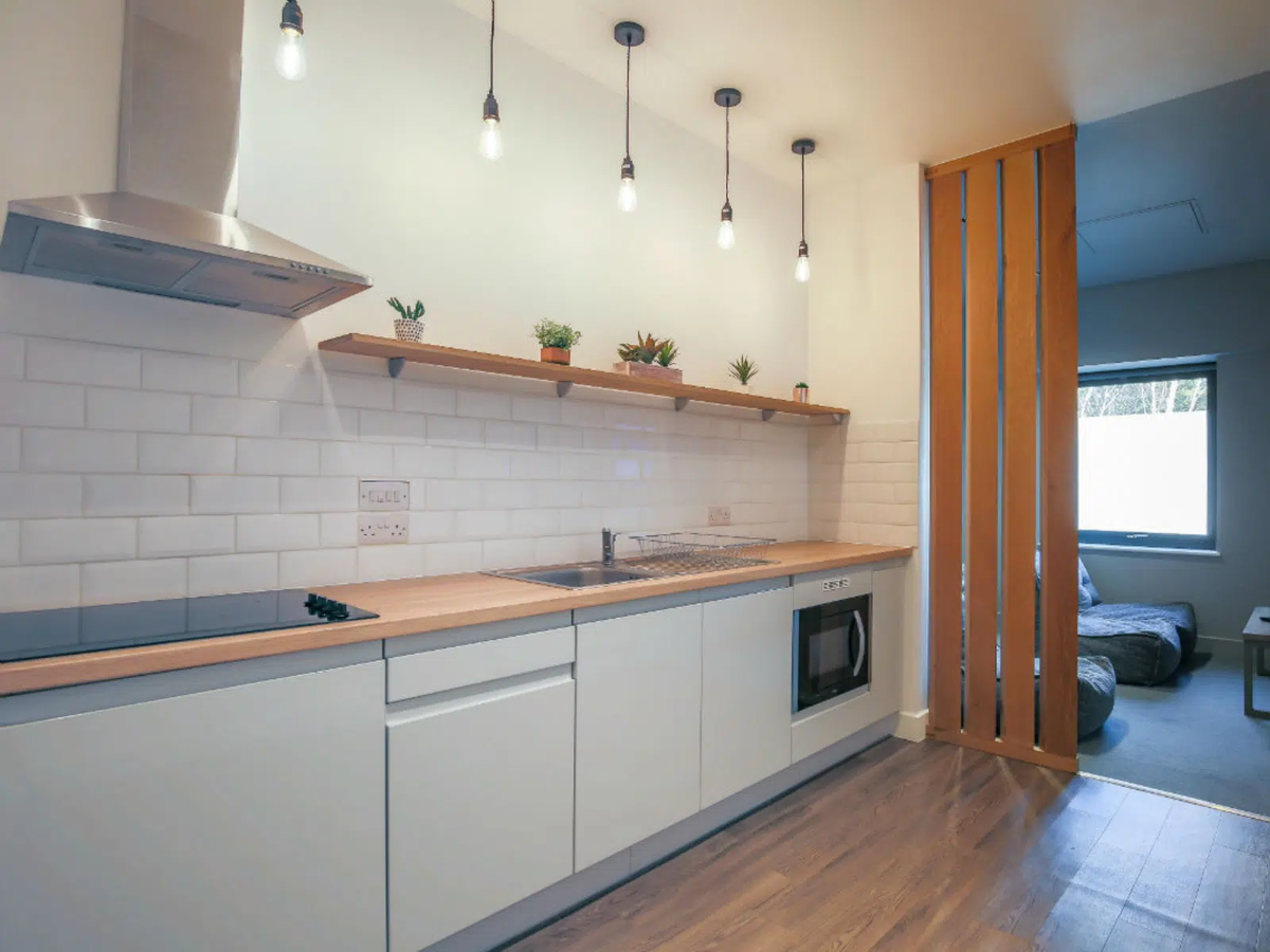 Hall - Axo Kingston - 8