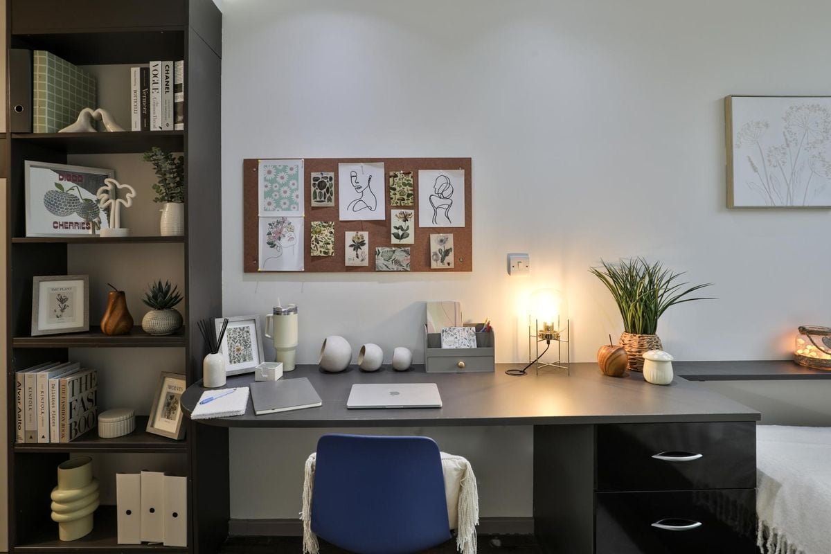 Hall - B16 Studios - 7