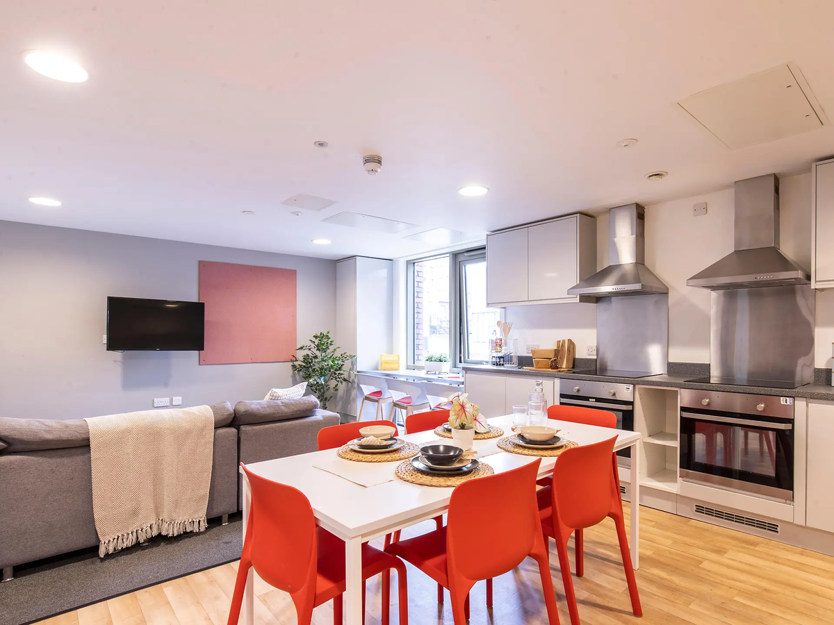 Hall - Bailey Street - 8