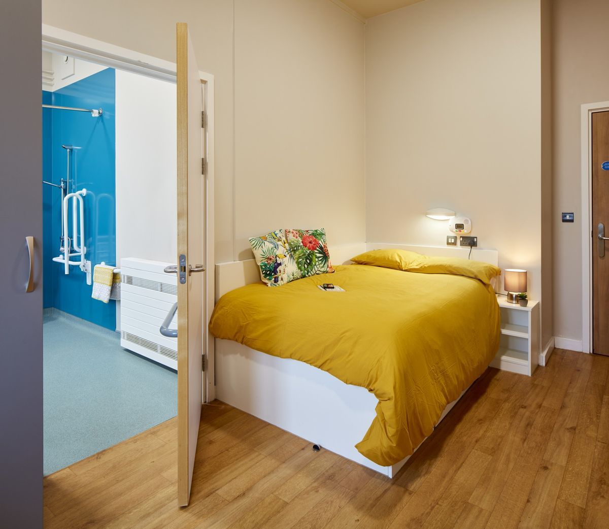 Hall - Bay Campus Accommodation - 5