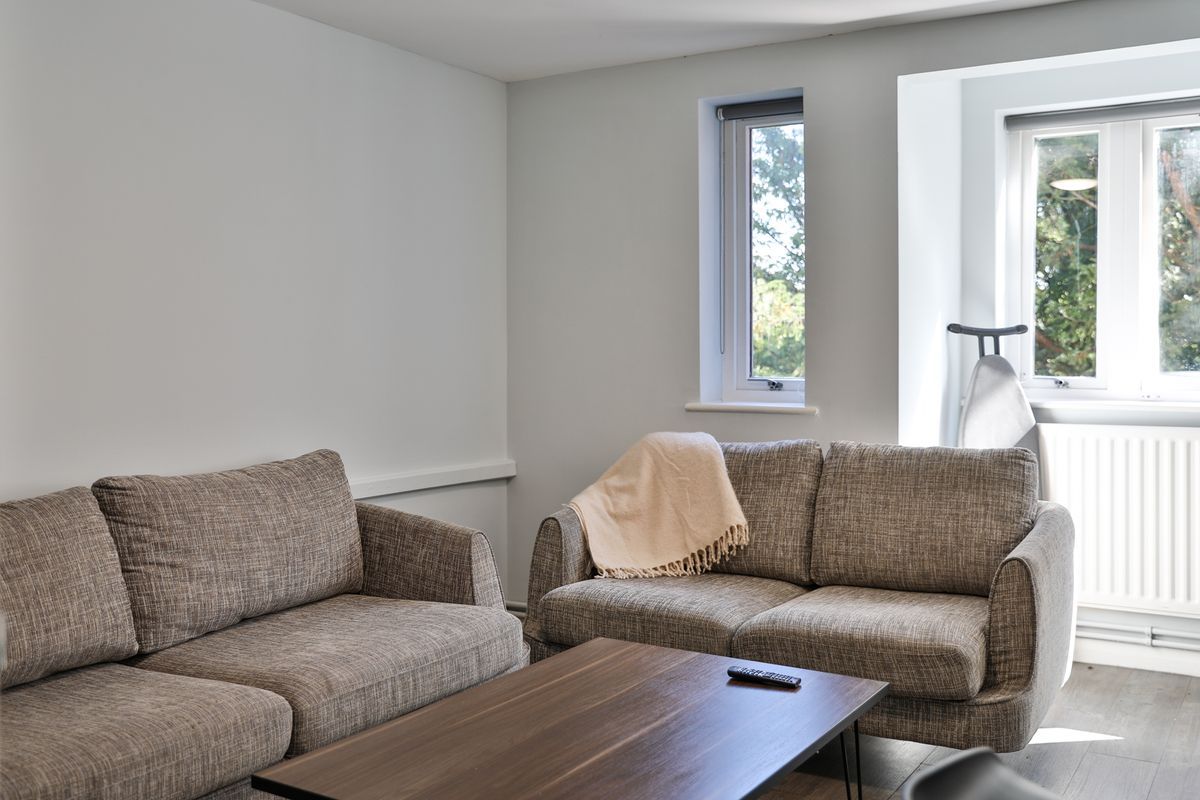 Hall - Beech Gardens - 5