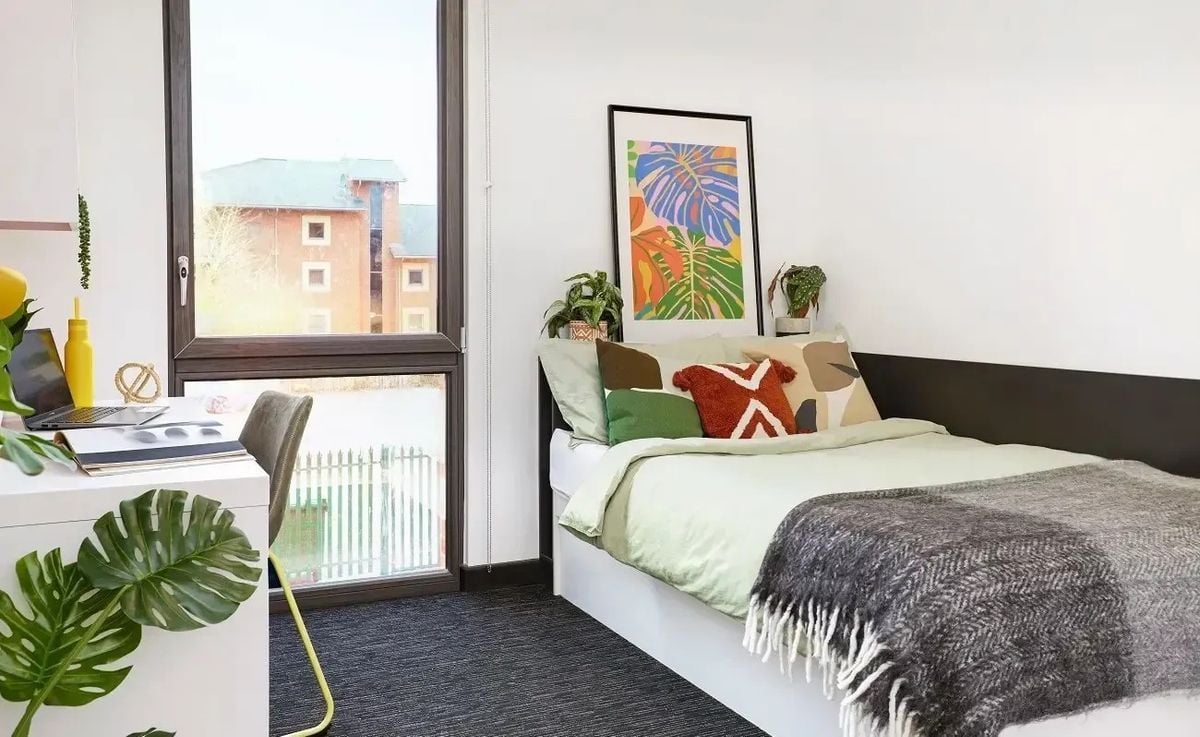 Hall - Beechenhurst House - 2