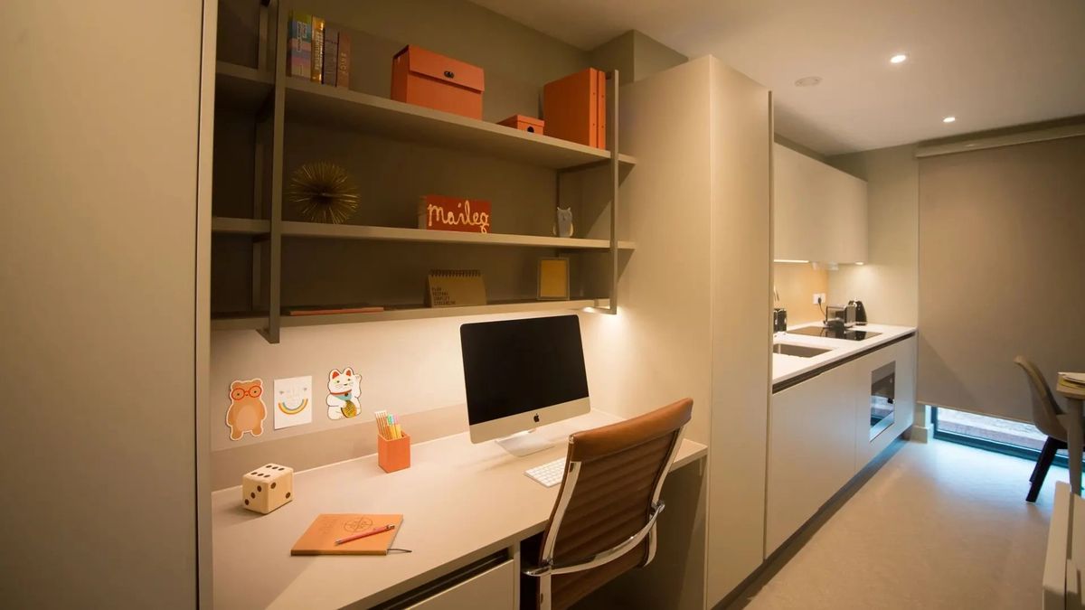 Hall - Beechenhurst House - 6