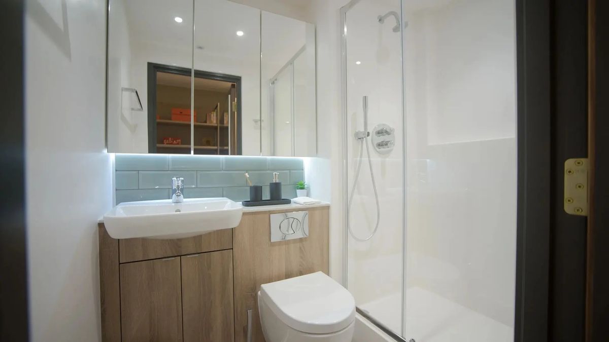 Hall - Beechenhurst House - 4