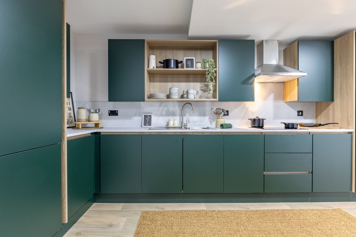 Hall - Biscuit Factory - 12