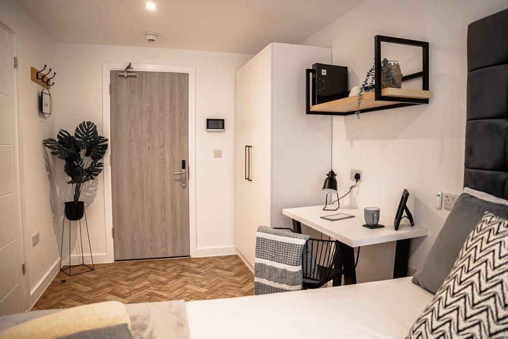 Hall - Bridge Street Studios - 0