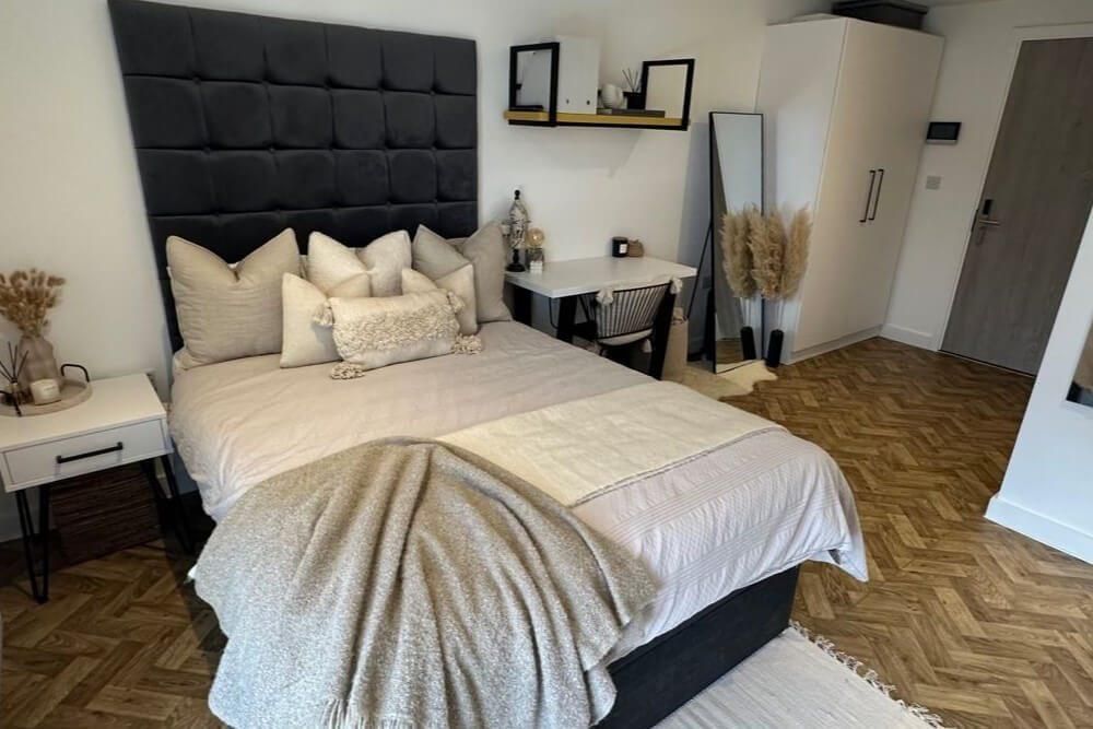 Hall - Bridge Street Studios - 2