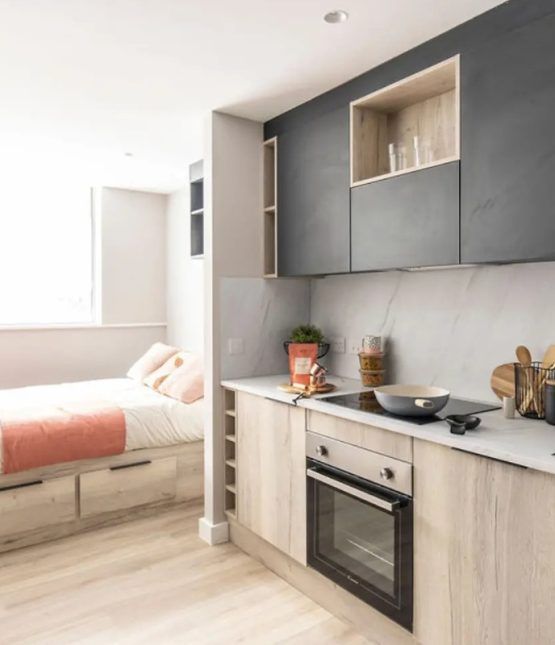 Hall - Briggate Studios - 3