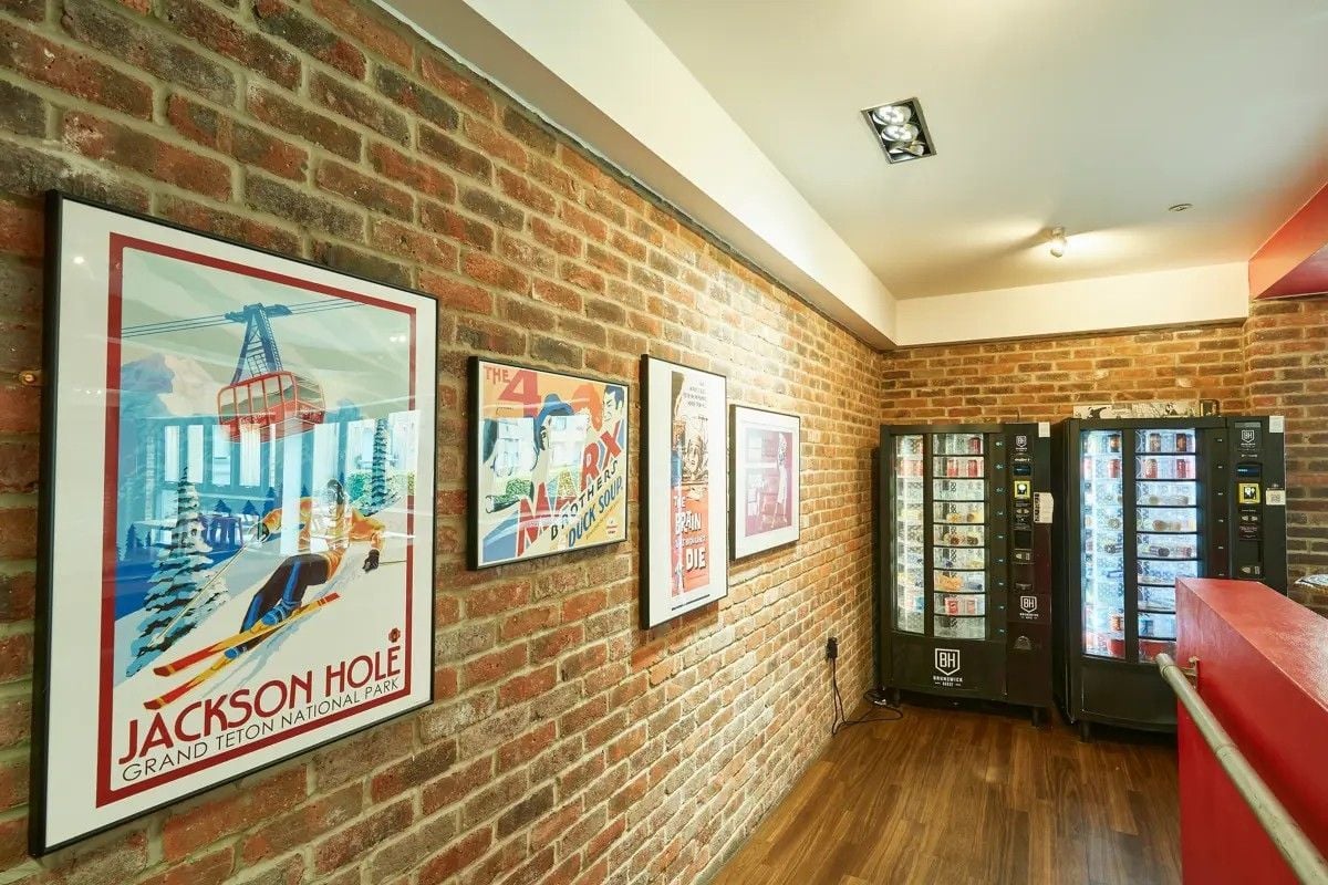 Hall Brunswick House - 2