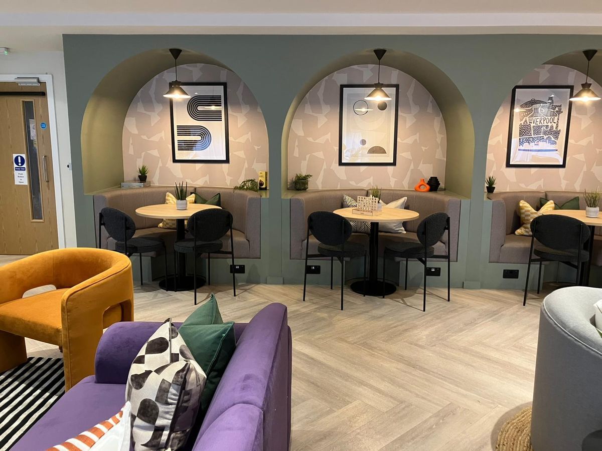 Hall Byrom Point, Liverpool - 11