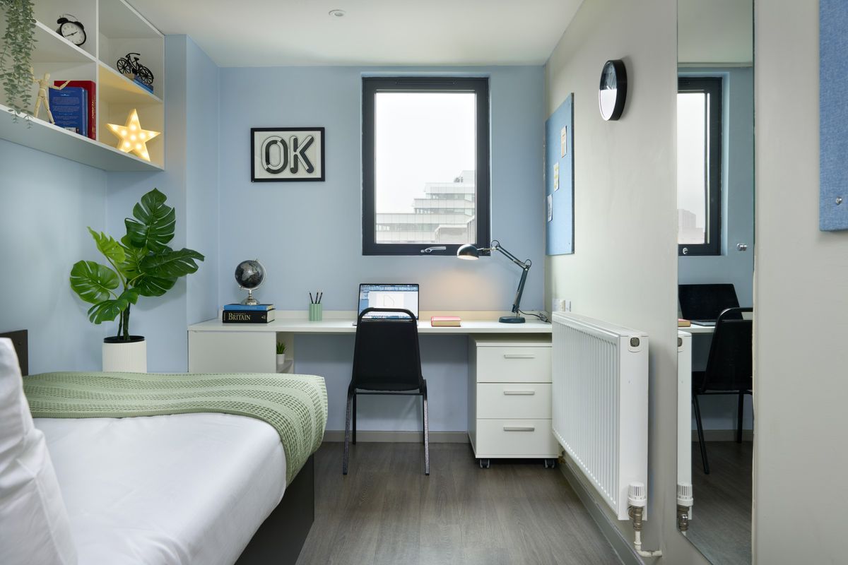 Hall - Calcott Ten - 0