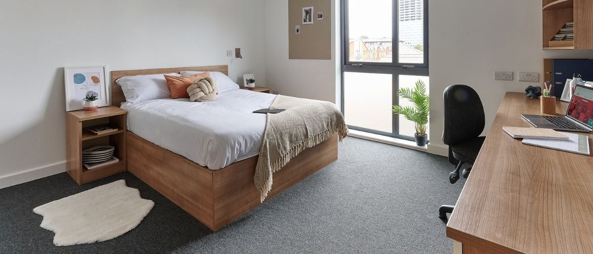 Hall - Cavendish Place - 5