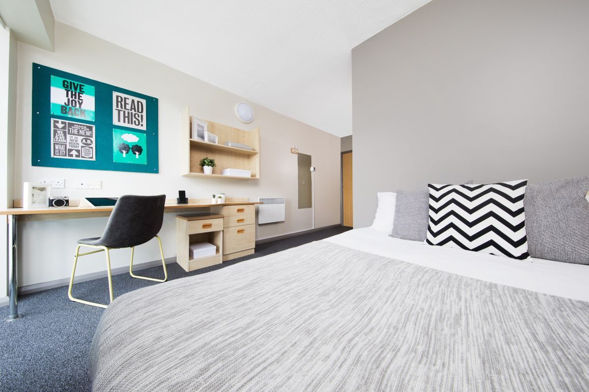 Cedar House Liverpool 10 Verified student reviews