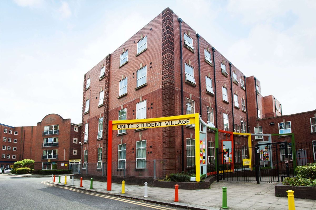 Cedar House Liverpool 10 Verified student reviews