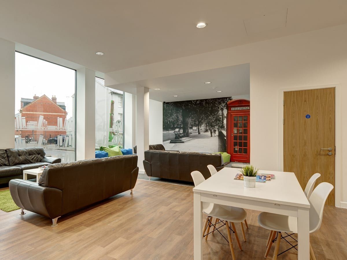Hall Central Studios - Reading - 6