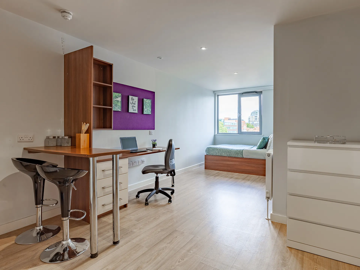 Hall - Central Studios - 6