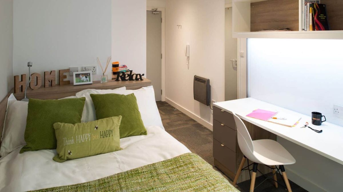 Hall - CityBlock Penny Street - 6