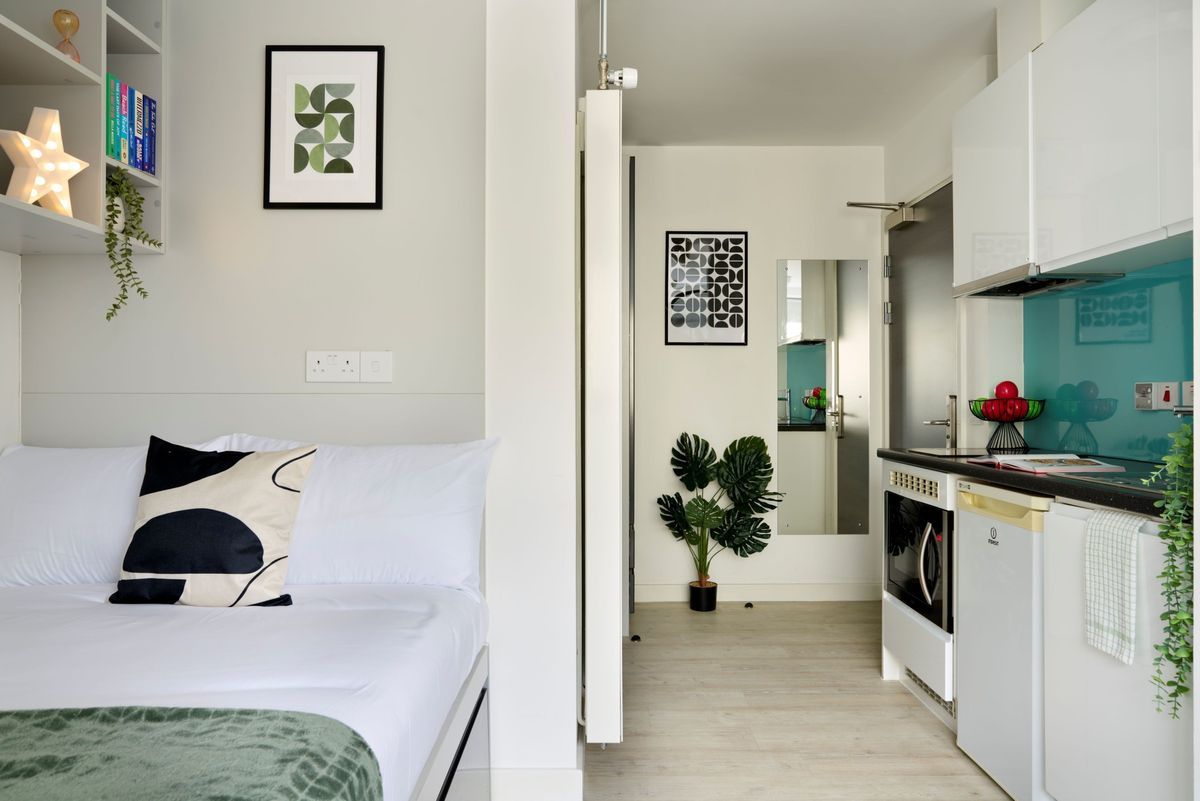 Hall - Clifton & Stewart House - 2