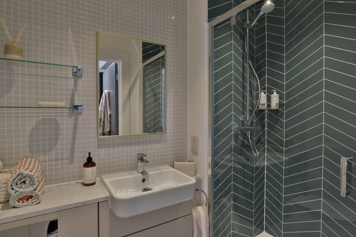 Hall - College House - 8