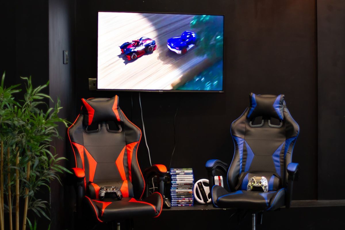 Hall - Cube Ealing - 9