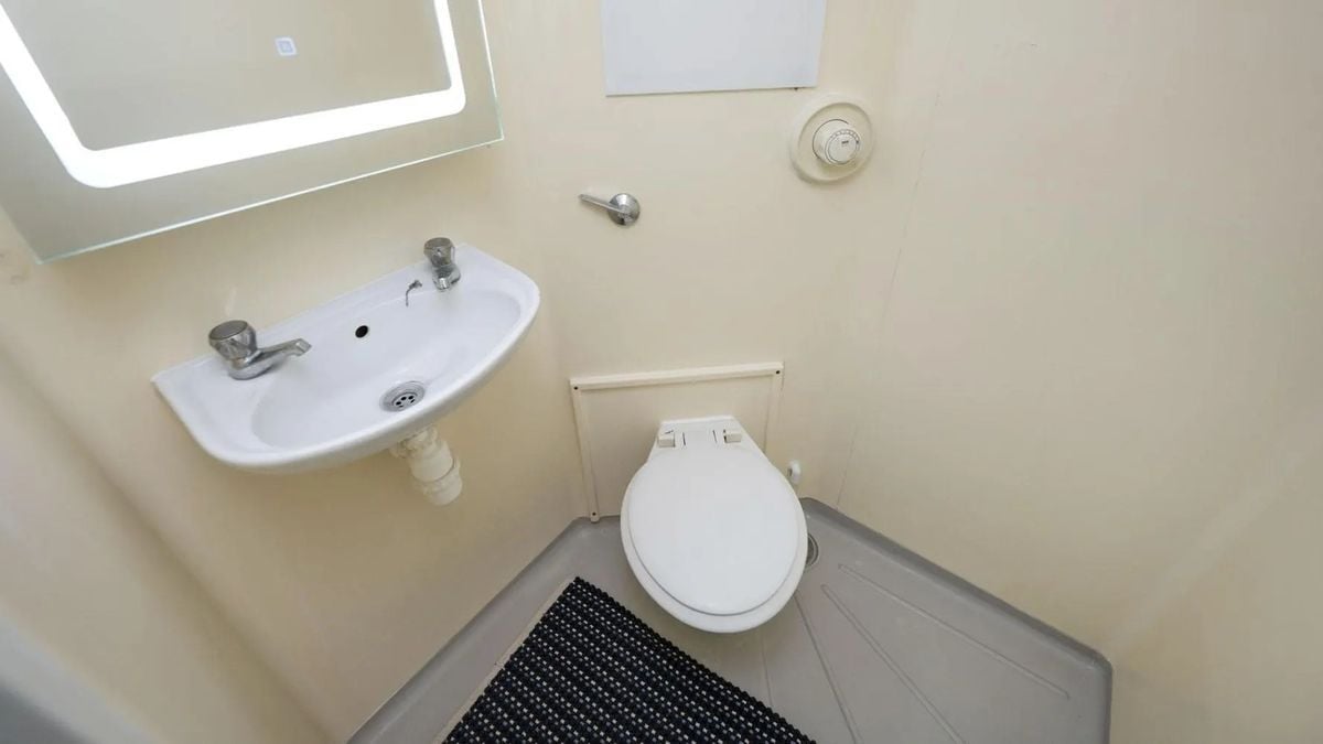 Hall - Dean House - 1