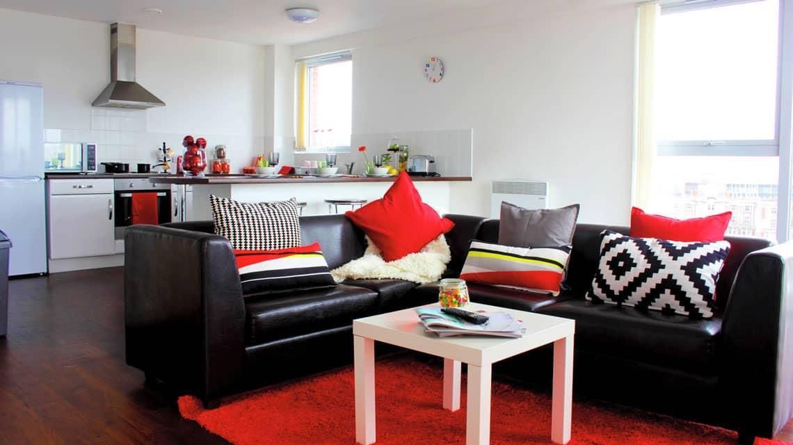 Denmark Road, Manchester 77 Reviews by Students