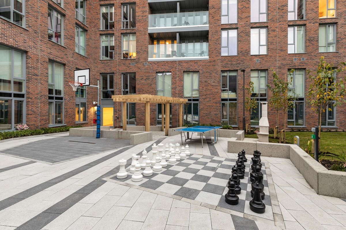 Dominick Place Dublin 18 Reviews By Students