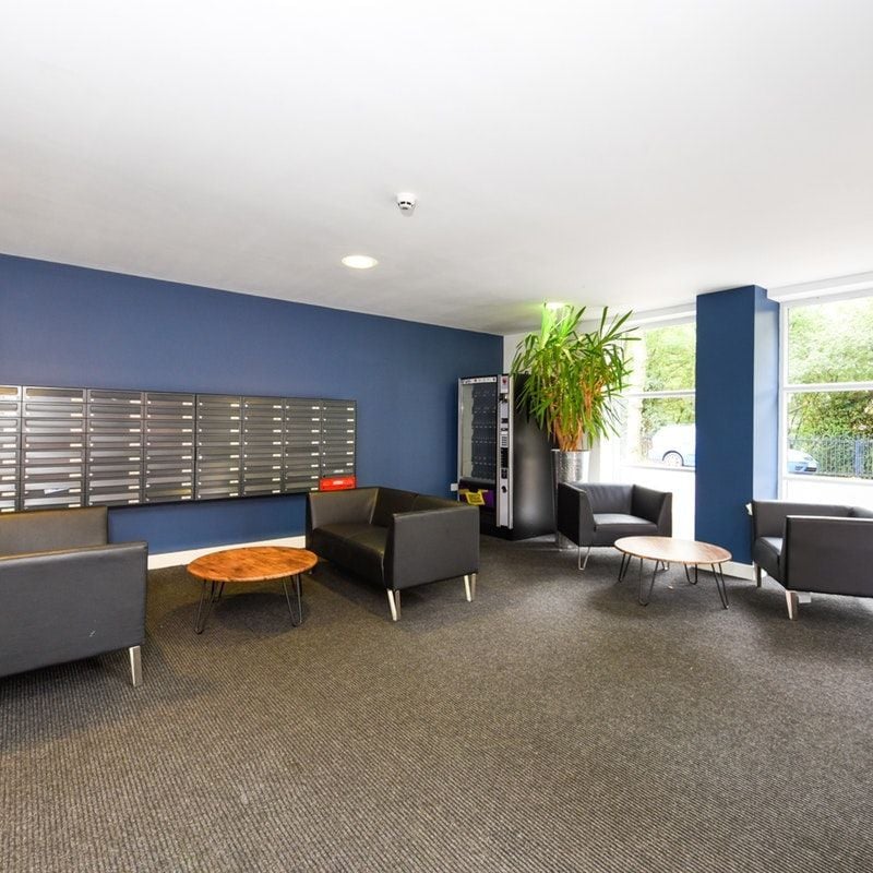 Hall Eastern Boulevard, Leicester - 3