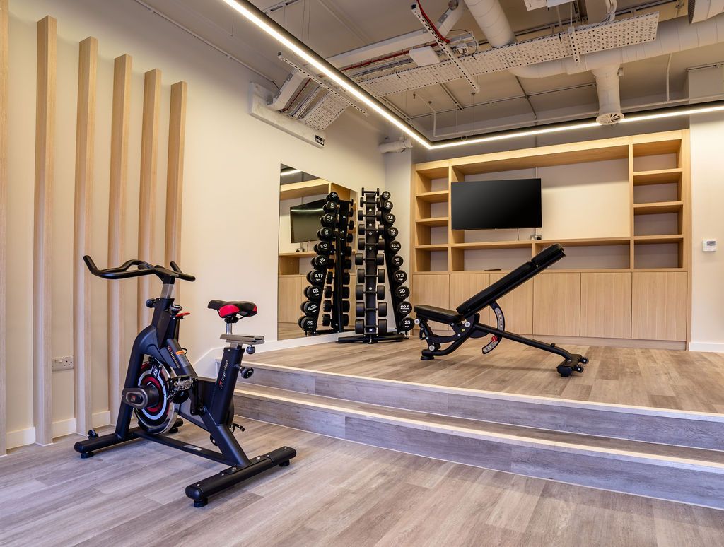 Hall - Exchange Court - 5