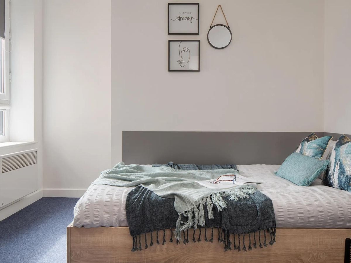 Hall - Globe Works - 2