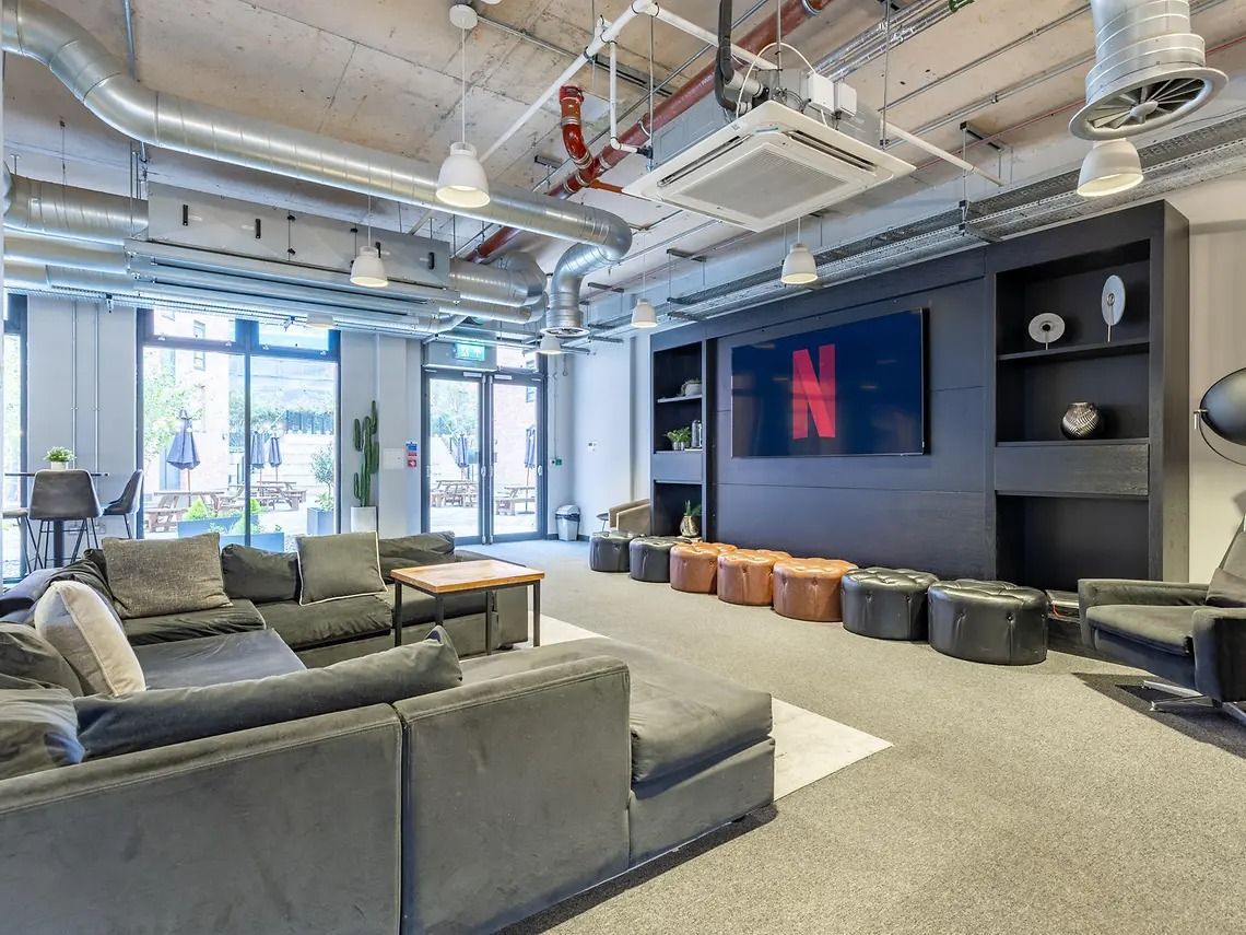 Hall - Globe Works - 7