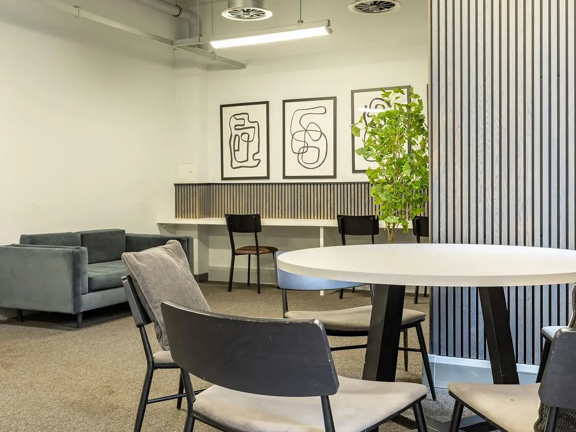 Hall - Globe Works - 4