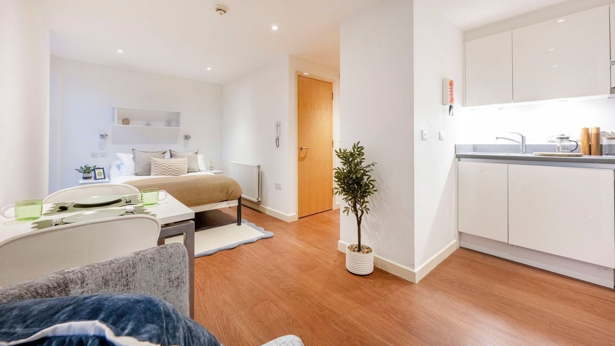 Hall - Griffon Studios - 7