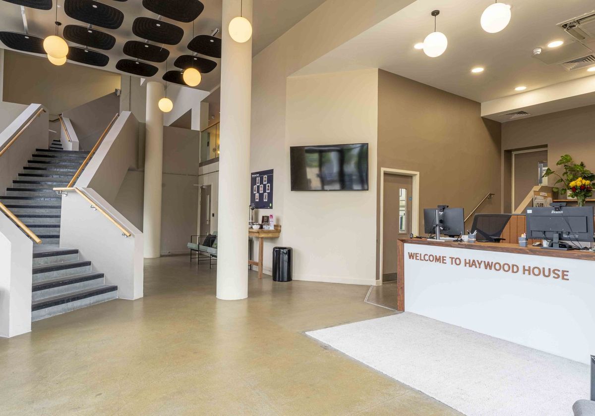 Hall - iQ Haywood House - 3