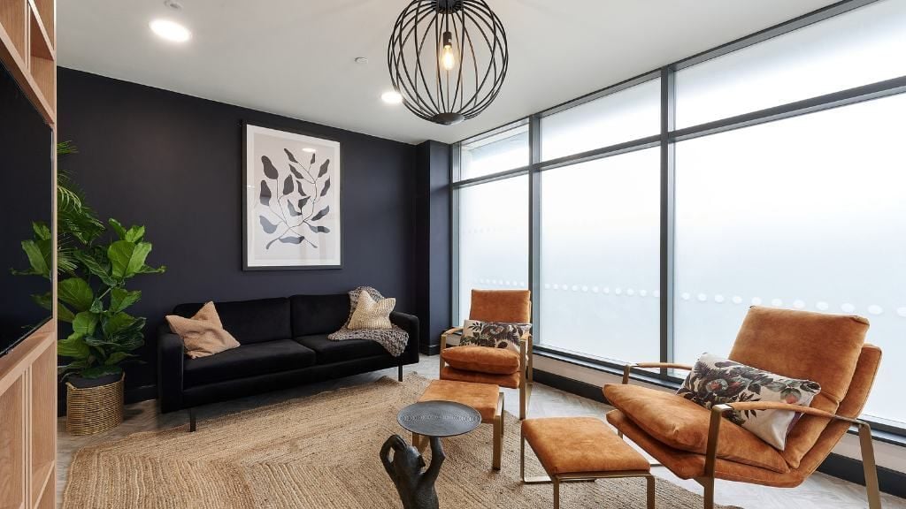 Hall - Heantun Point - 8