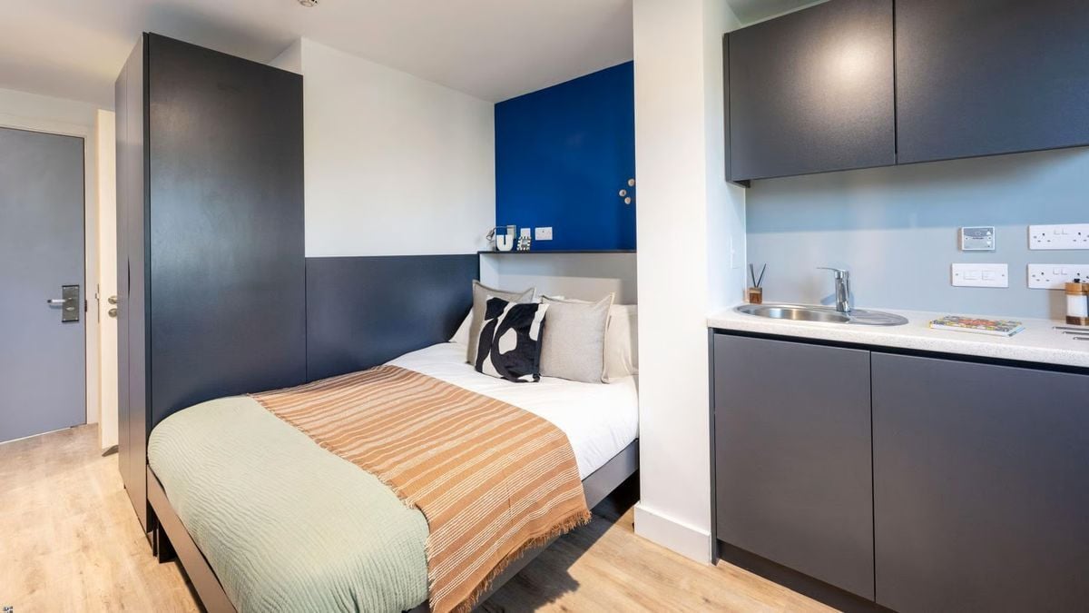 Hall - Hollis Wharf - 0