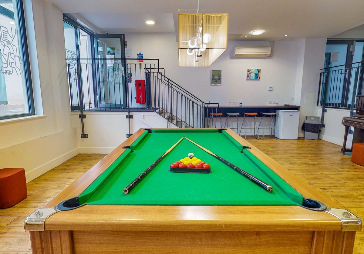 Hall iQ Abacus House - 7