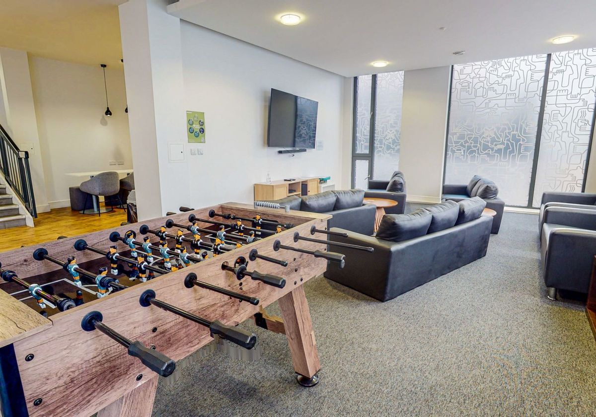 Hall iQ Abacus House - 3