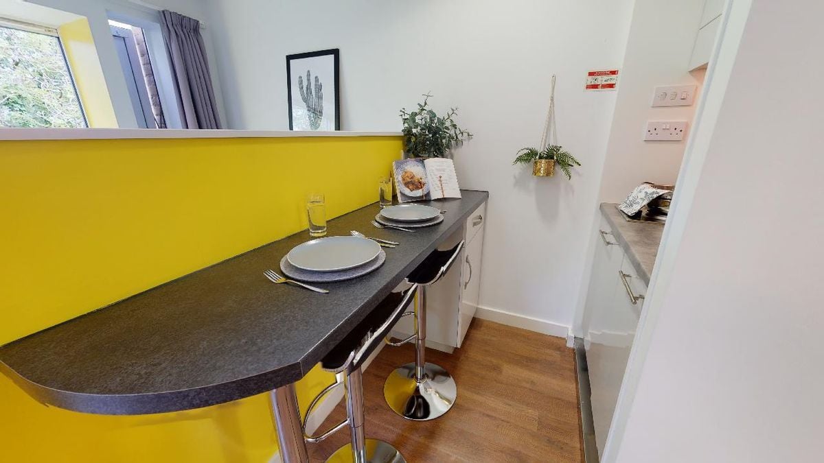 Hall iQ Alice House - 2