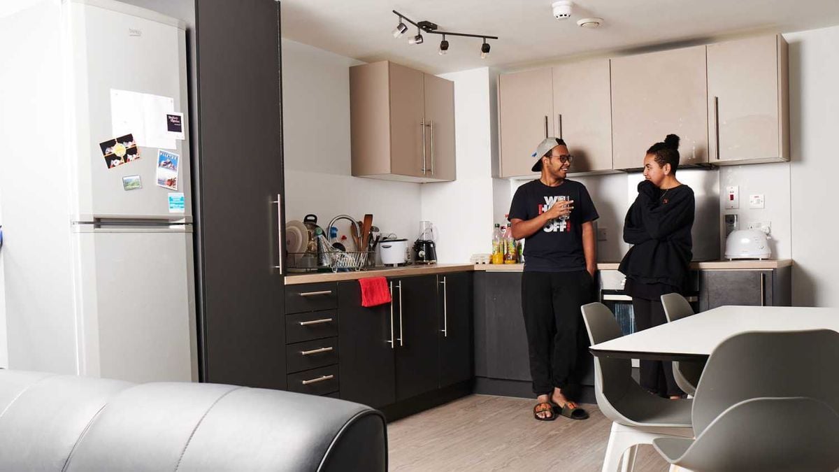 Hall - iQ Allen Court - 1