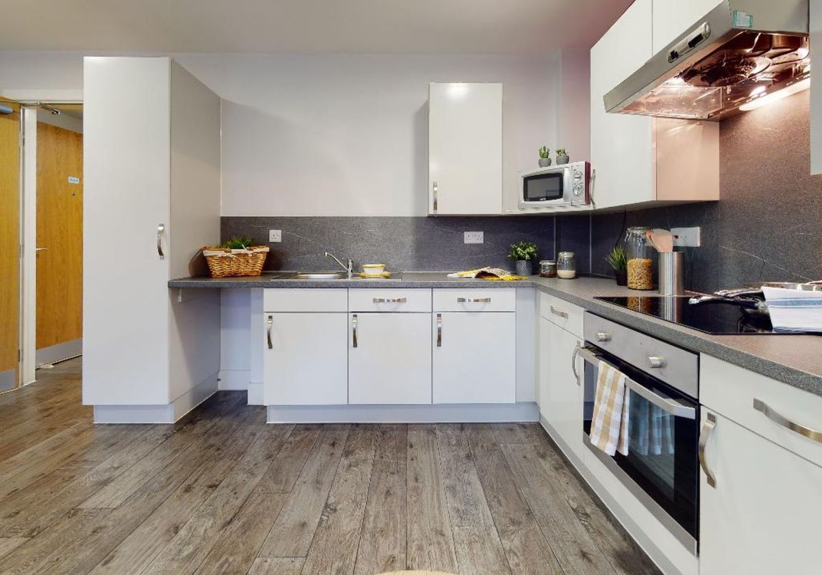 Hall iQ Castings - 6