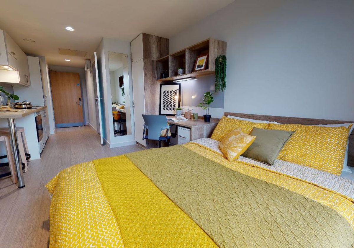 Hall iQ Elgin Place - 2