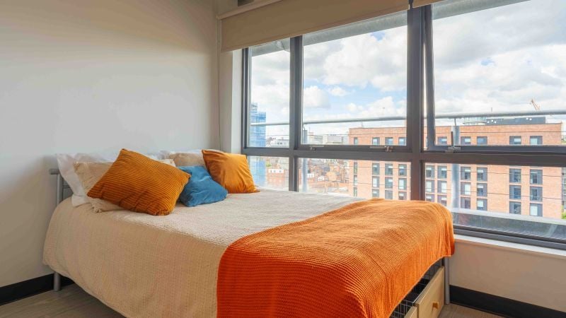 Hall iQ Exchange - 0