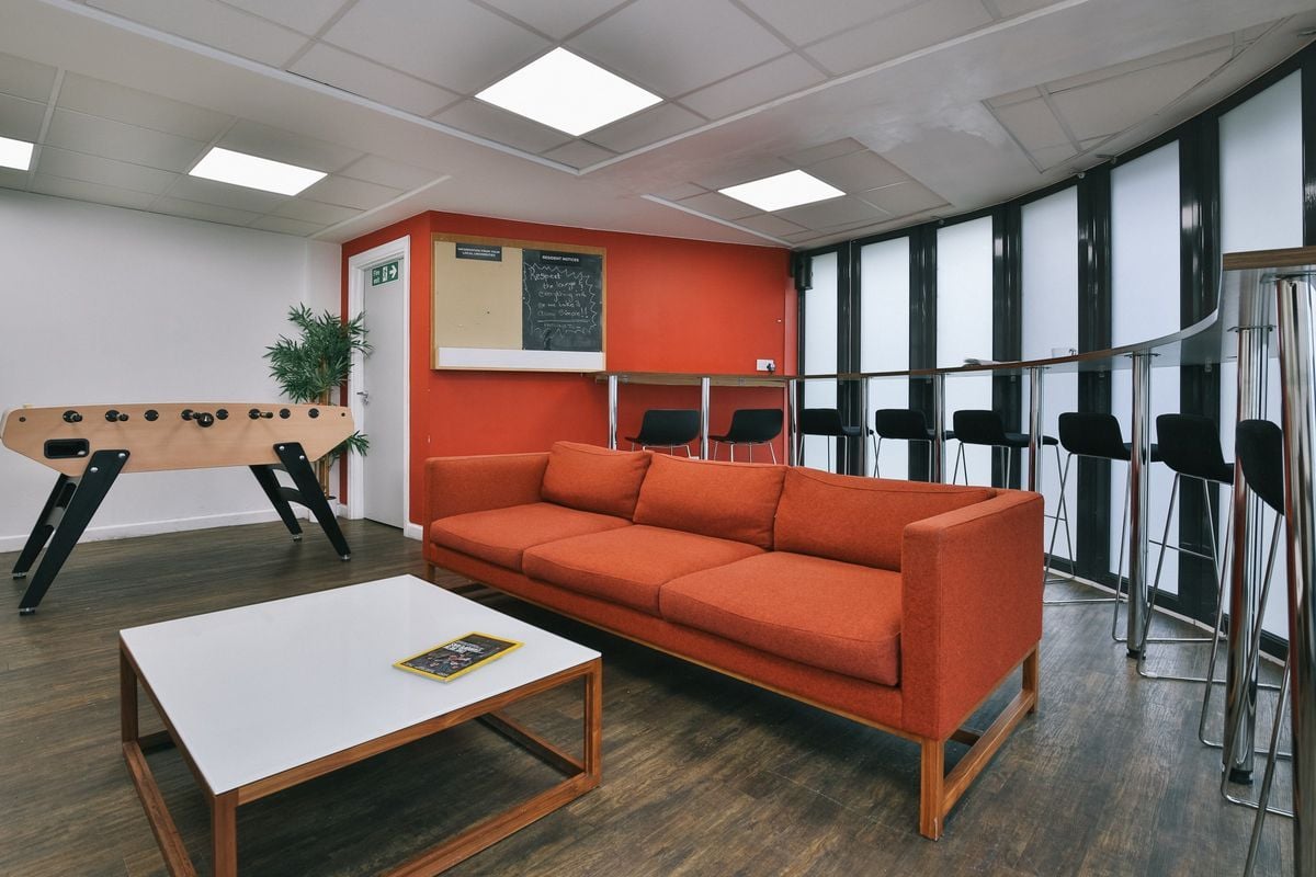 Hall iQ Fiveways House - 0