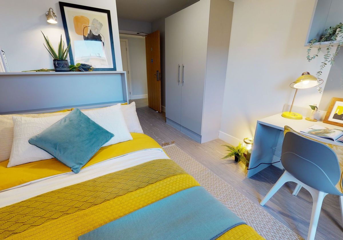 Hall iQ Fountainbridge - 2