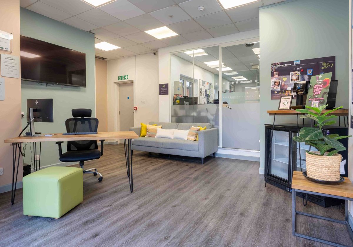 Hall iQ Great Newton House - 3